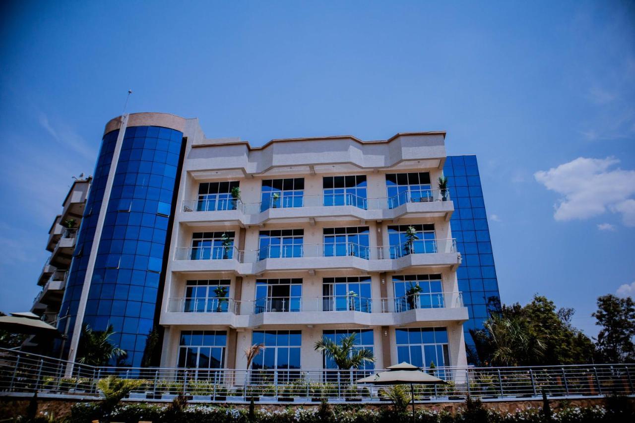 Madras Hotel And Apartments Кигали Экстерьер фото
