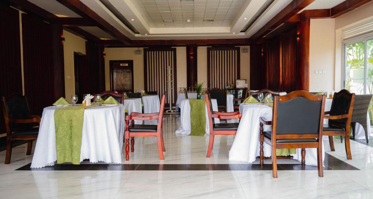 Madras Hotel And Apartments Кигали Экстерьер фото