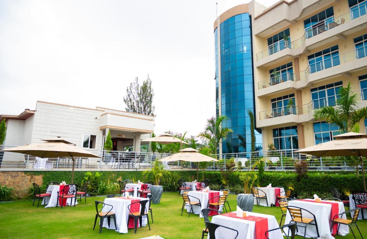 Madras Hotel And Apartments Кигали Экстерьер фото